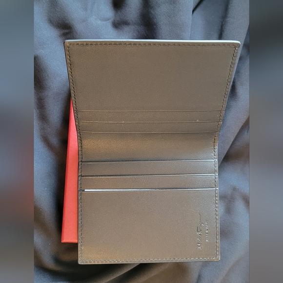 FERRAGAMO-Black Gancini Card Holder - Picture 7 of 9